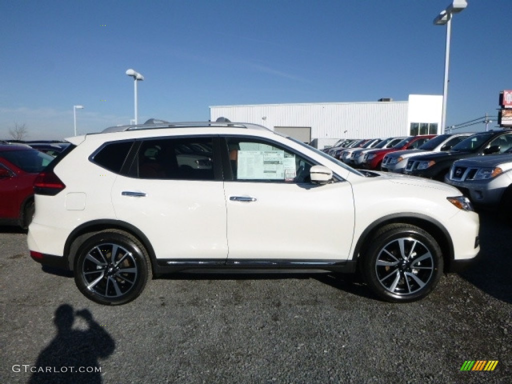 2017 Rogue SL AWD - Pearl White / Platinum Reserve Tan photo #6