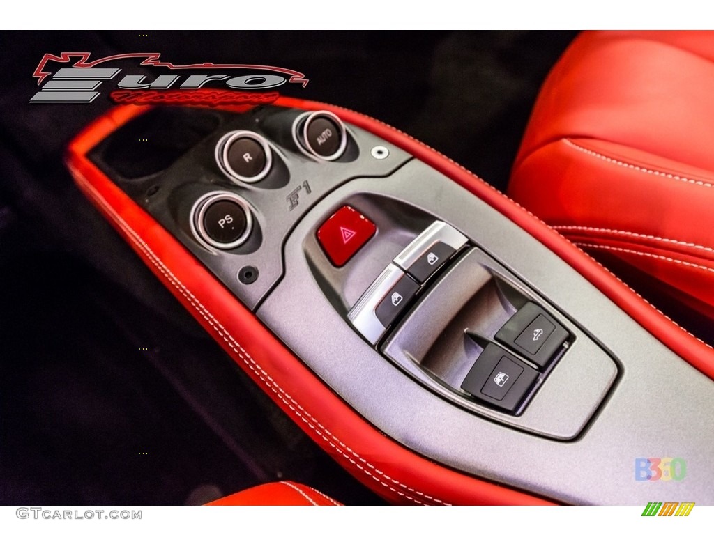 2014 458 Spider - Bianco Avus (White) / Rosso photo #37