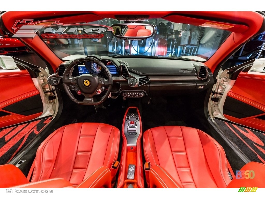 2014 458 Spider - Bianco Avus (White) / Rosso photo #38