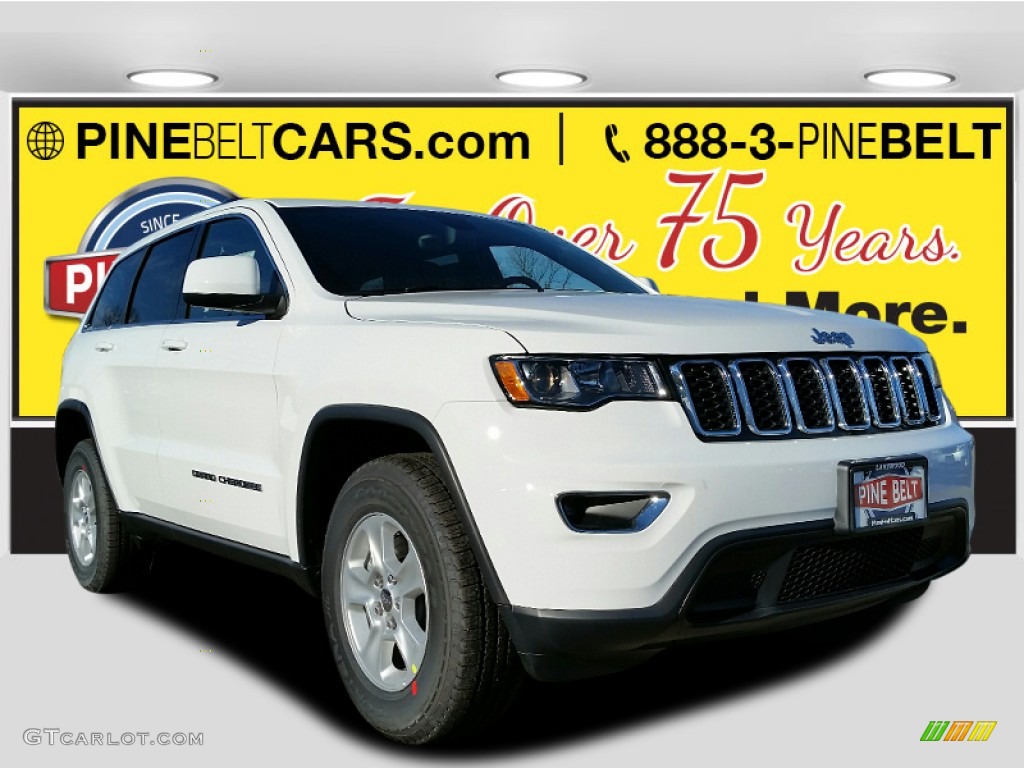 2017 Grand Cherokee Laredo 4x4 - Bright White / Black photo #1