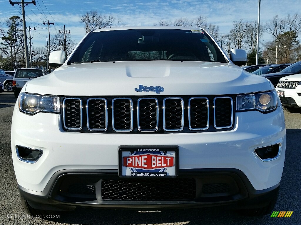 2017 Grand Cherokee Laredo 4x4 - Bright White / Black photo #2