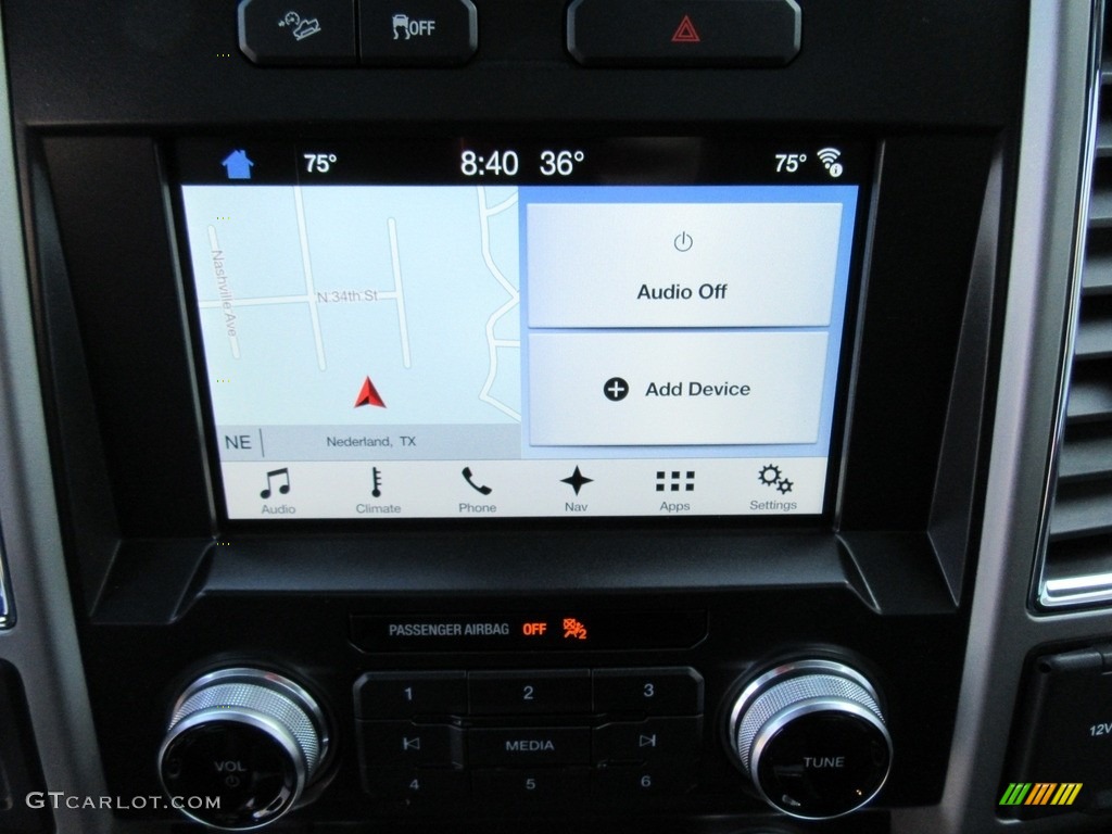 2017 F150 Lariat SuperCrew 4X4 - White Gold / Black photo #25