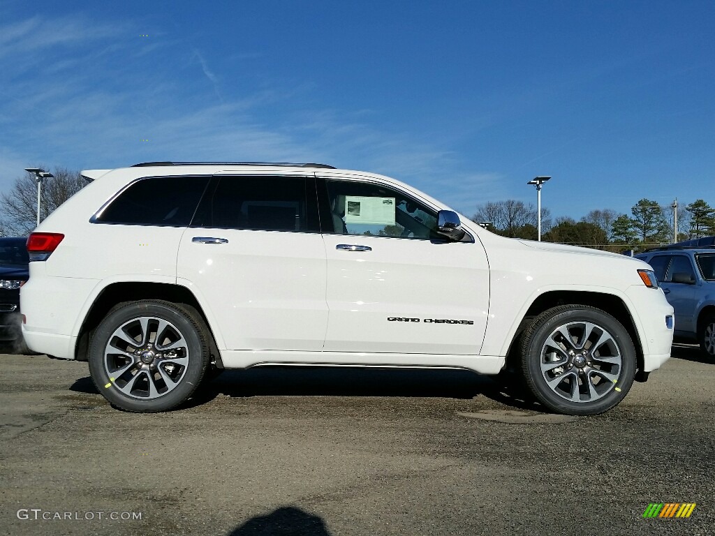 2017 Grand Cherokee Overland 4x4 - Bright White / Black photo #3