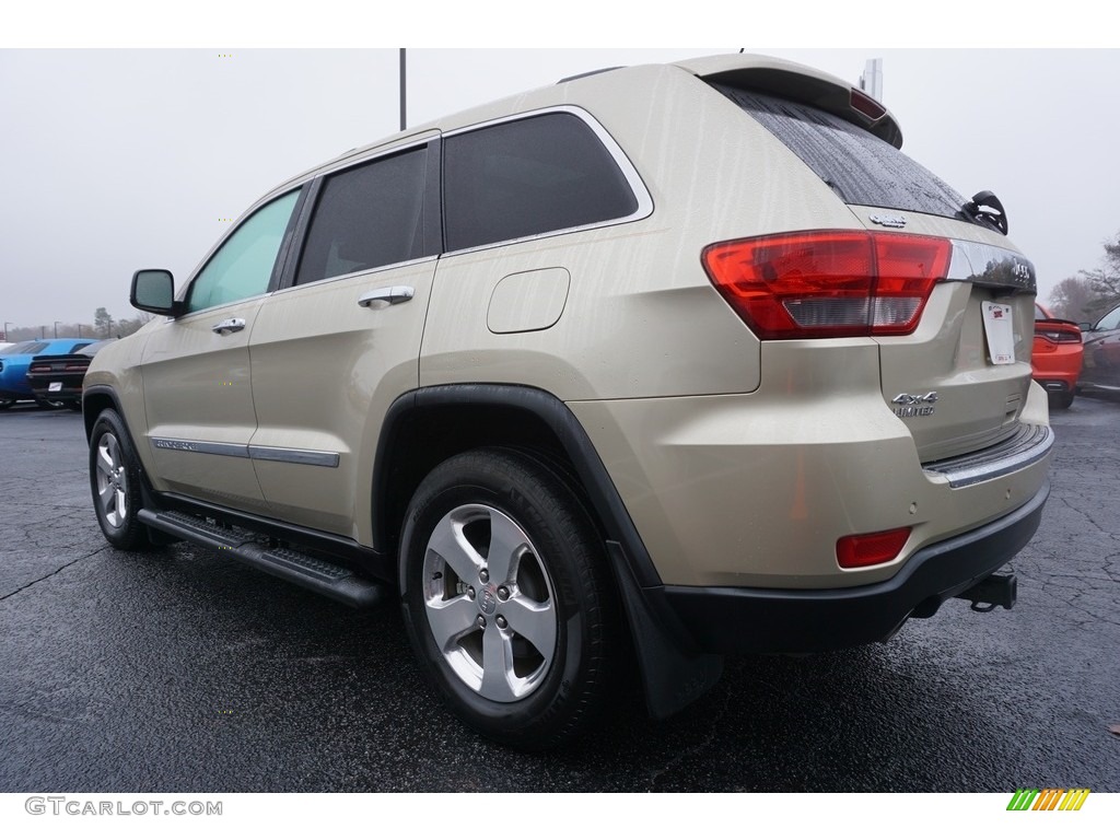 2011 Grand Cherokee Limited 4x4 - White Gold Metallic / Black/Light Frost Beige photo #5