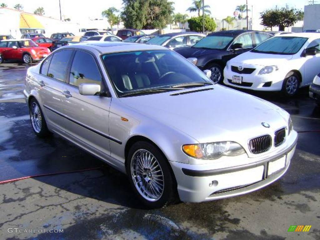 2003 3 Series 325i Sedan - Titanium Silver Metallic / Black photo #2