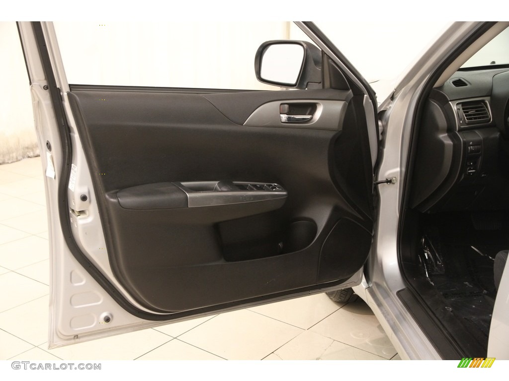 2011 Impreza 2.5i Sedan - Spark Silver Metallic / Carbon Black photo #4