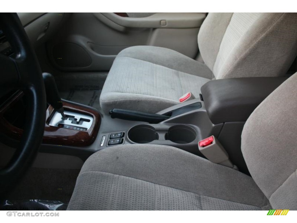 2004 Outback Wagon - Seamist Green Pearl / Beige photo #28