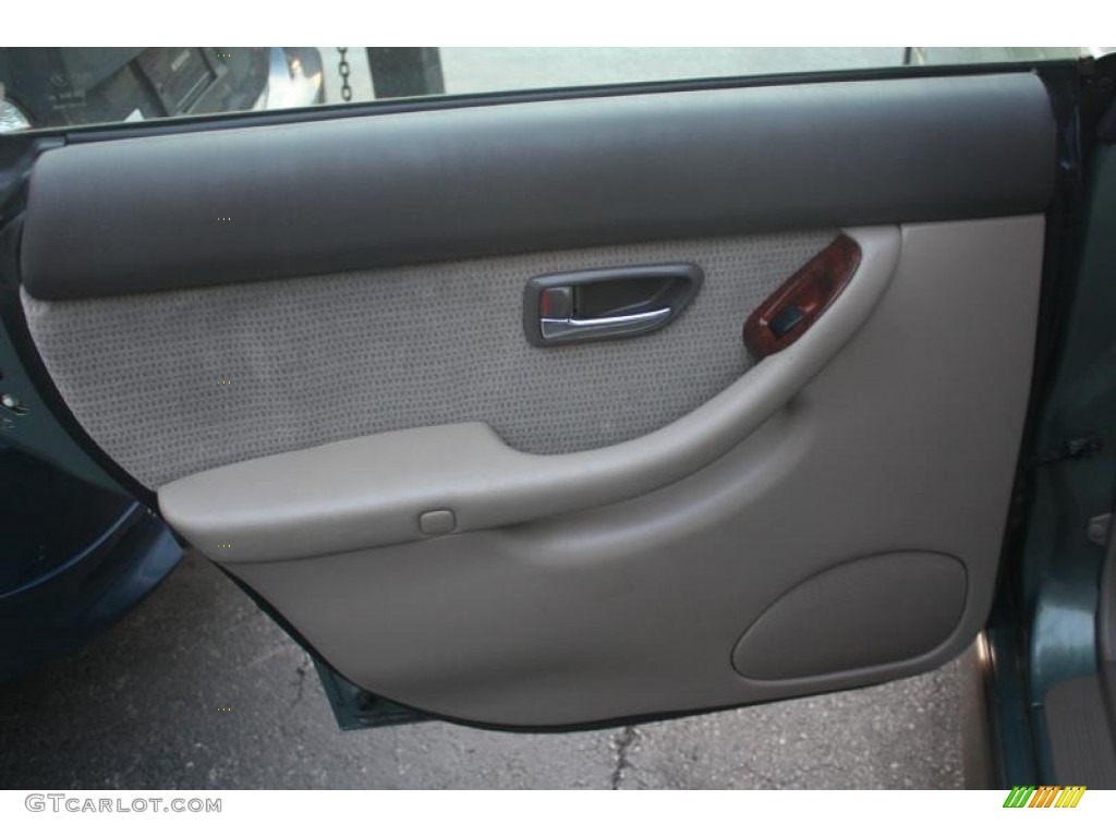 2004 Outback Wagon - Seamist Green Pearl / Beige photo #31