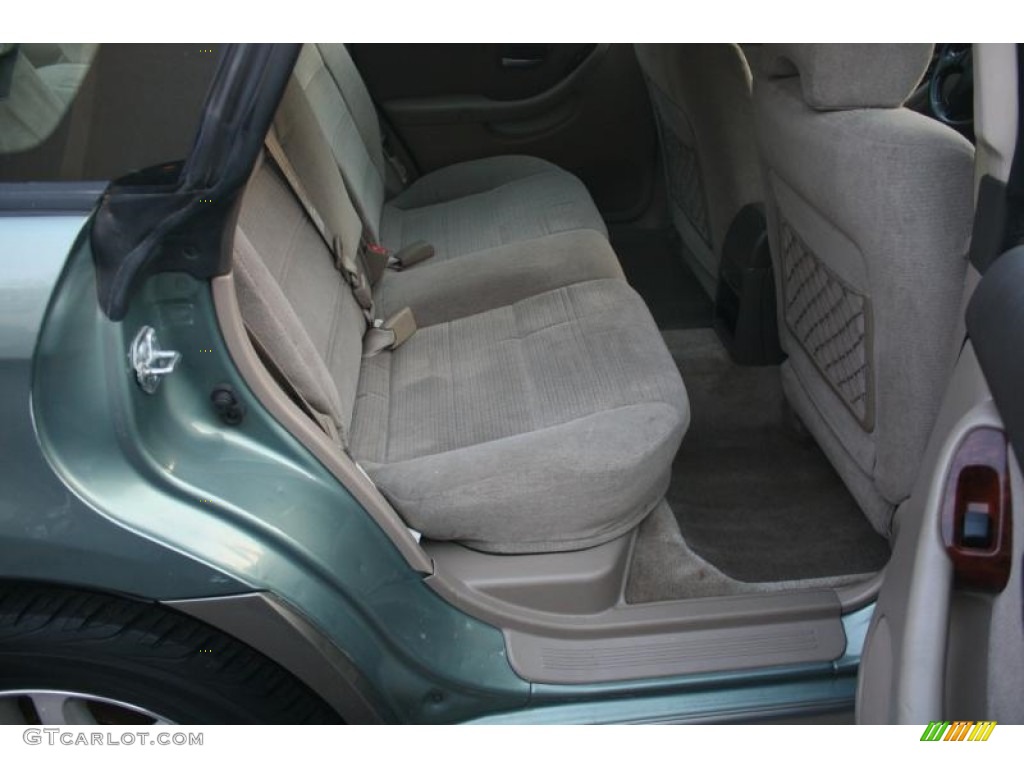 2004 Outback Wagon - Seamist Green Pearl / Beige photo #38
