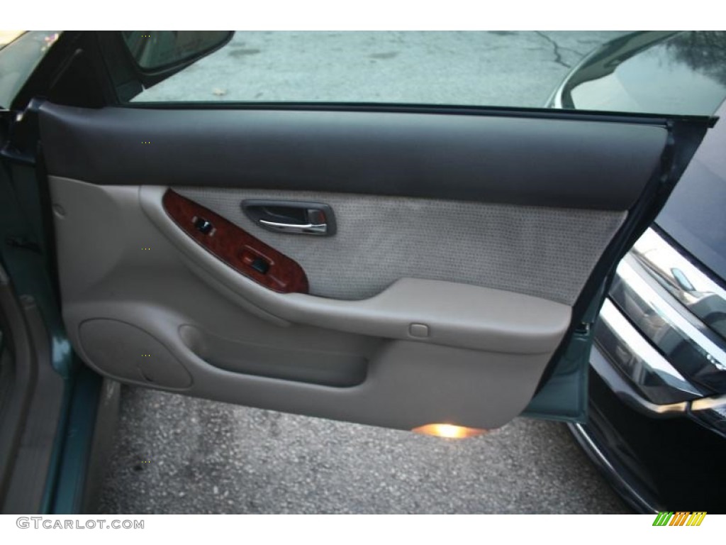2004 Outback Wagon - Seamist Green Pearl / Beige photo #40