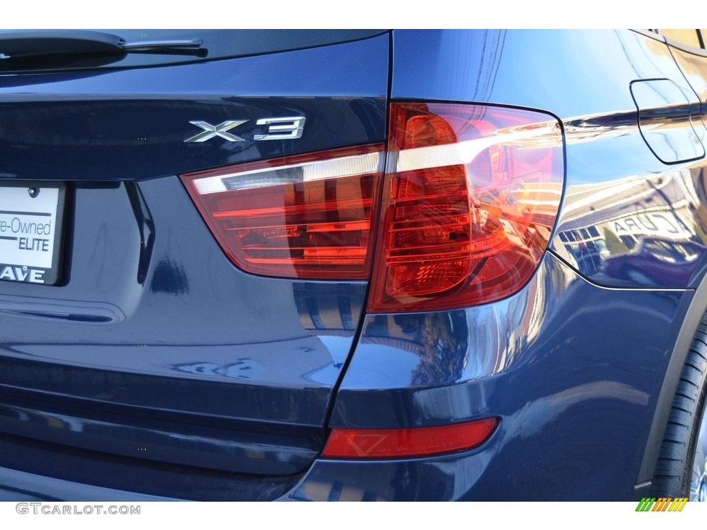 2016 X3 xDrive28i - Deep Sea Blue Metallic / Sand Beige photo #23