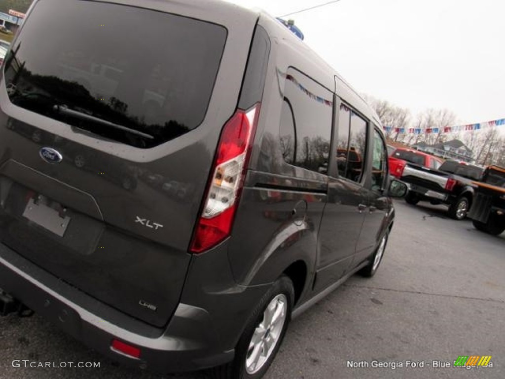 2017 Transit Connect XLT Wagon - Magnetic / Medium Stone photo #34