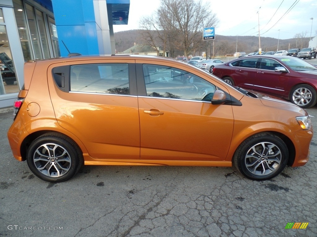 2017 Sonic LT Hatchback - Orange Burst Metallic / Jet Black photo #4