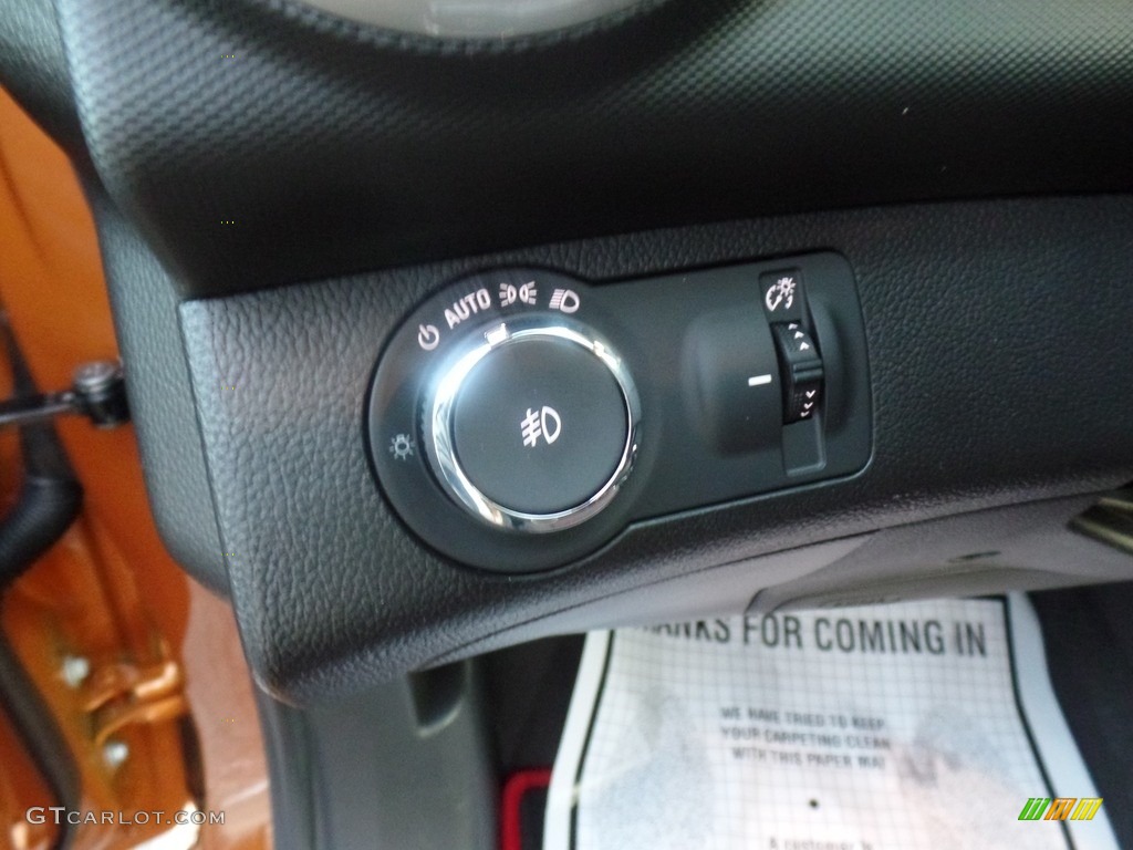 2017 Chevrolet Sonic LT Hatchback Controls Photo #117675798