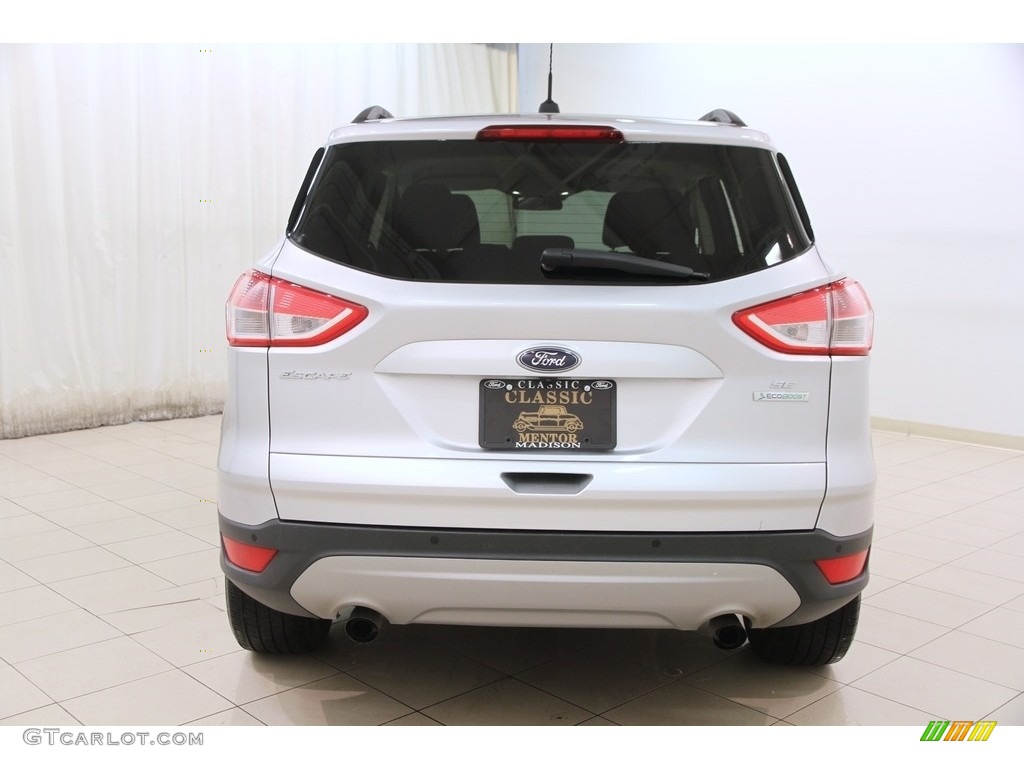 2015 Escape SE - Ingot Silver Metallic / Charcoal Black photo #14