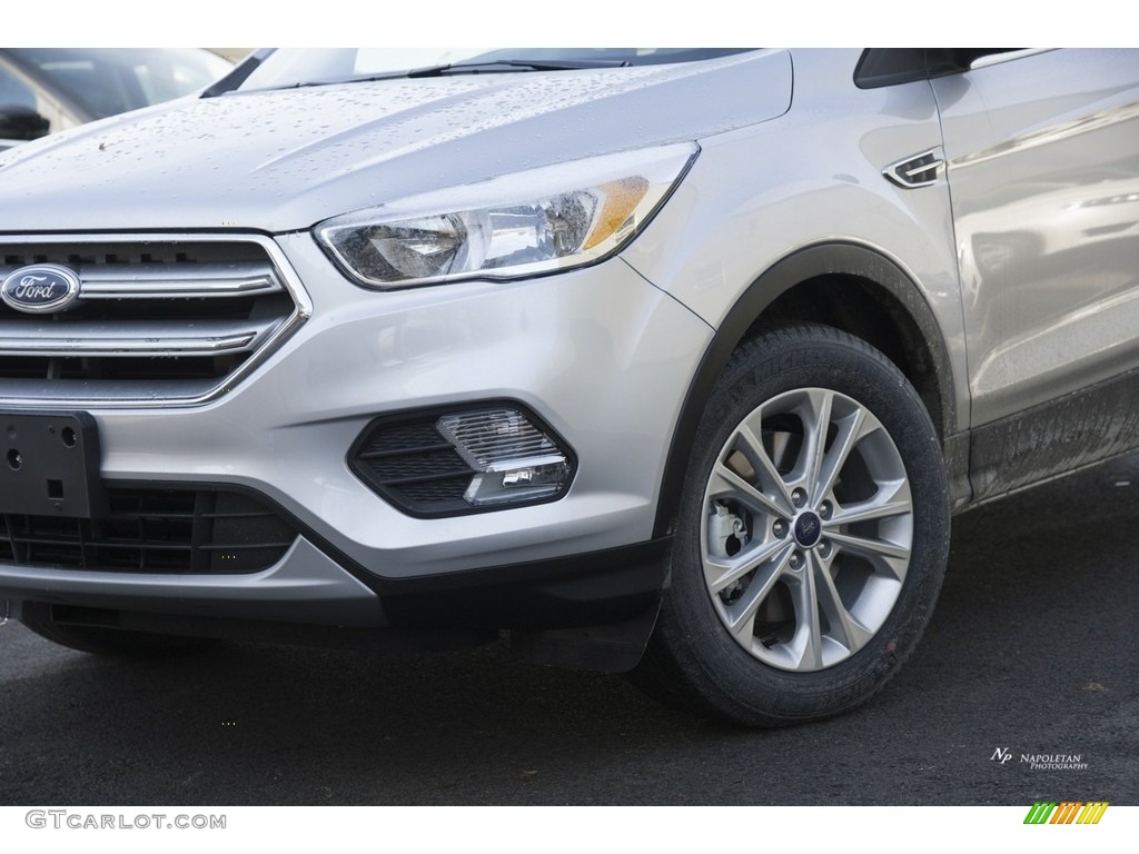 2017 Escape SE 4WD - Ingot Silver / Medium Light Stone photo #2