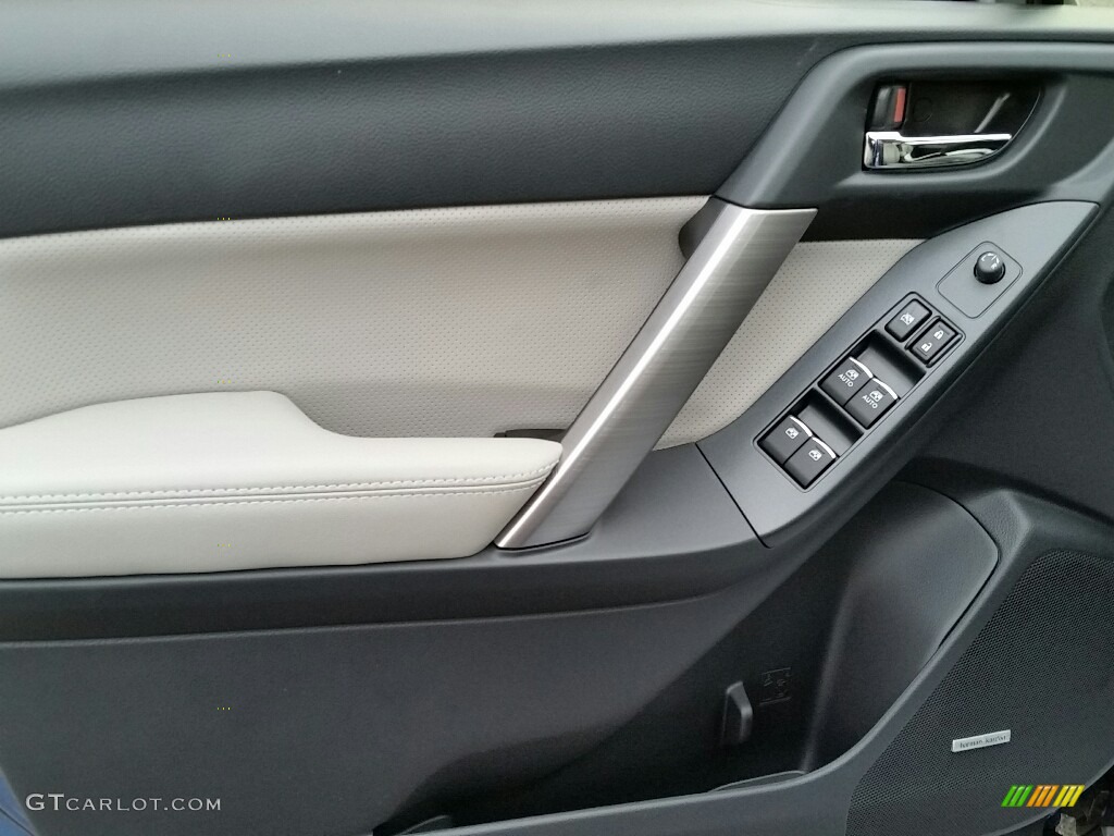 2017 Subaru Forester 2.5i Limited Gray Door Panel Photo #117680598
