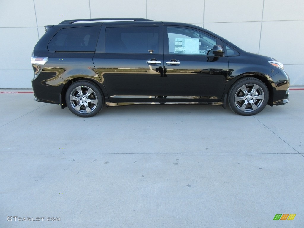 2017 Sienna SE - Midnight Black Metallic / Black photo #3