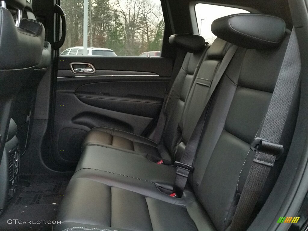 2017 Grand Cherokee Limited 4x4 - Diamond Black Crystal Pearl / Black photo #6