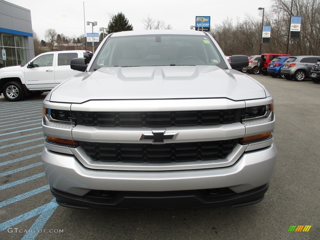 2017 Silverado 1500 Custom Double Cab 4x4 - Silver Ice Metallic / Dark Ash/Jet Black photo #10