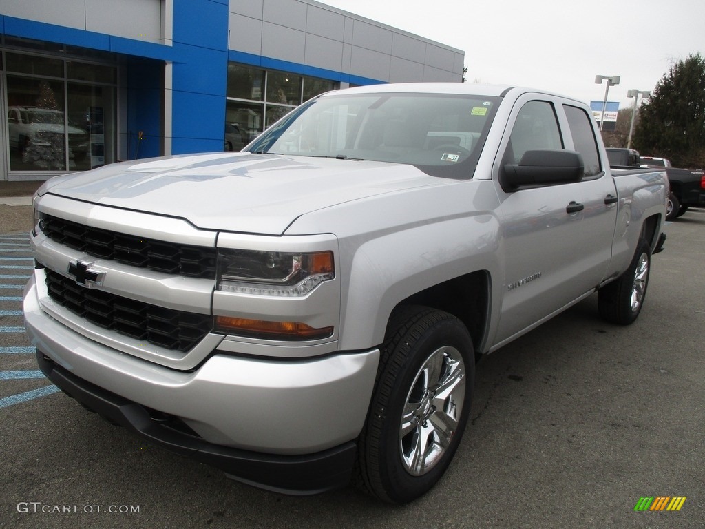 2017 Silverado 1500 Custom Double Cab 4x4 - Silver Ice Metallic / Dark Ash/Jet Black photo #11