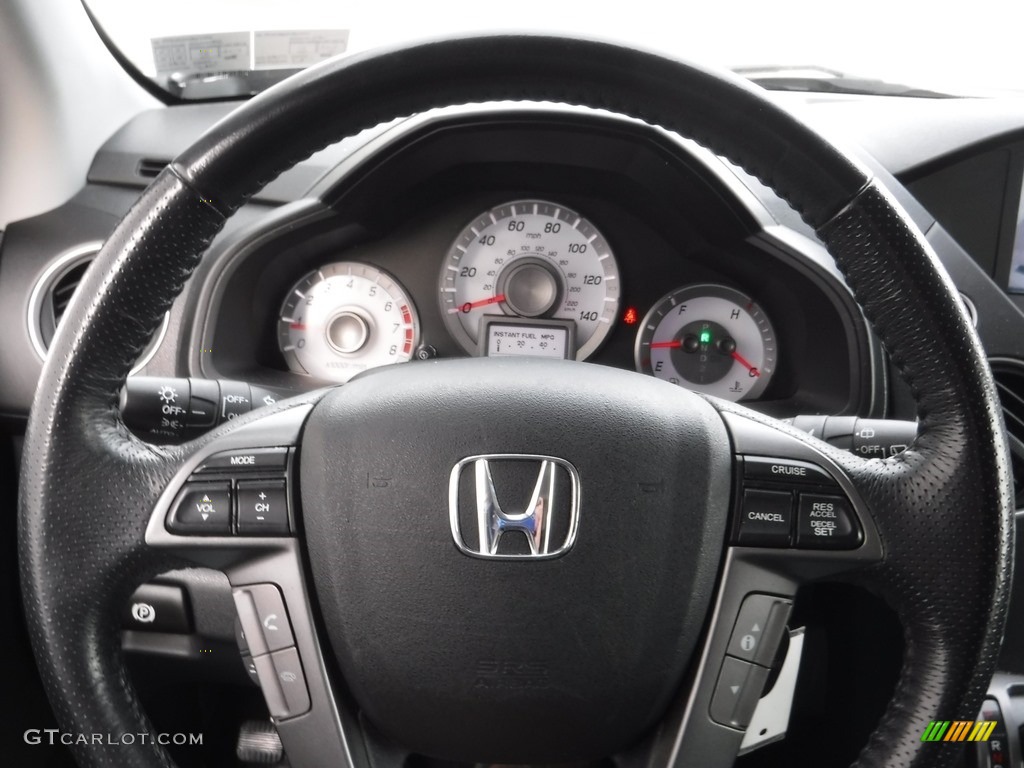 2015 Pilot Touring 4WD - Alabaster Silver Metallic / Black photo #25