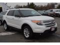 2014 Oxford White Ford Explorer XLT 4WD  photo #3