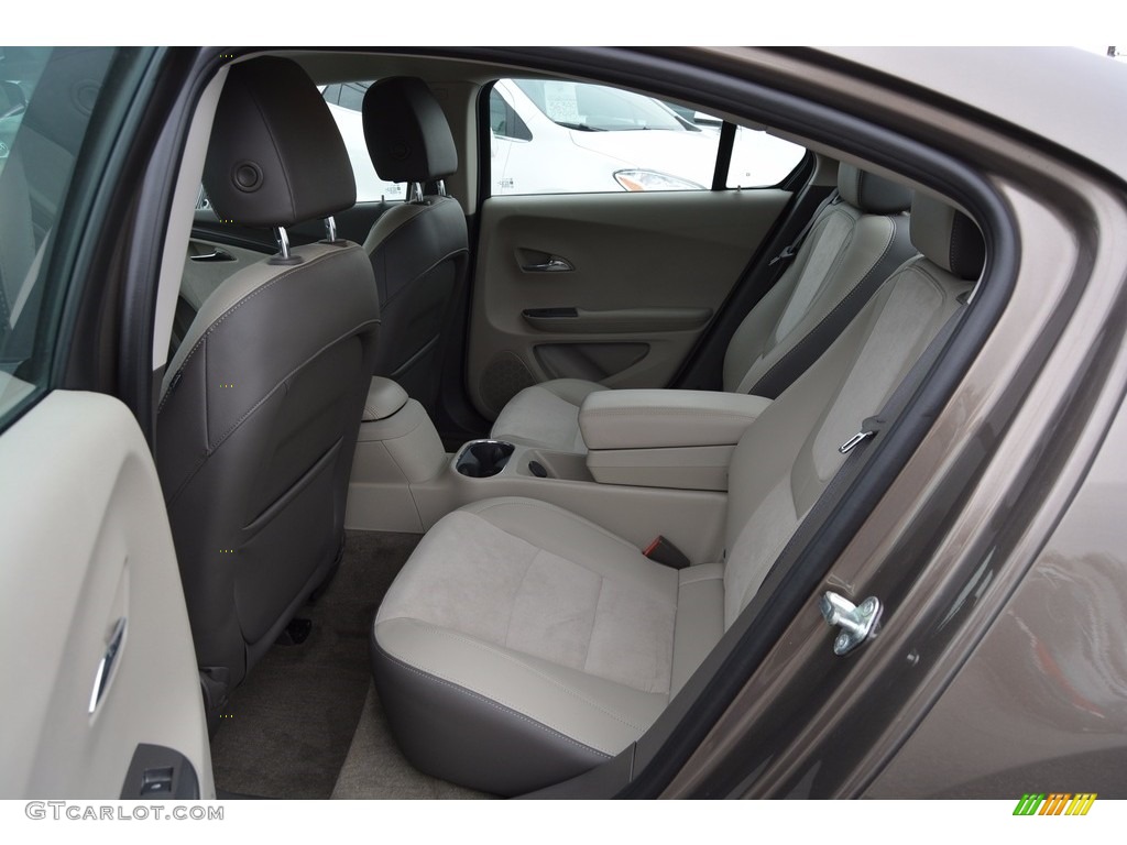 2014 Chevrolet Volt Standard Volt Model Rear Seat Photo #117698826
