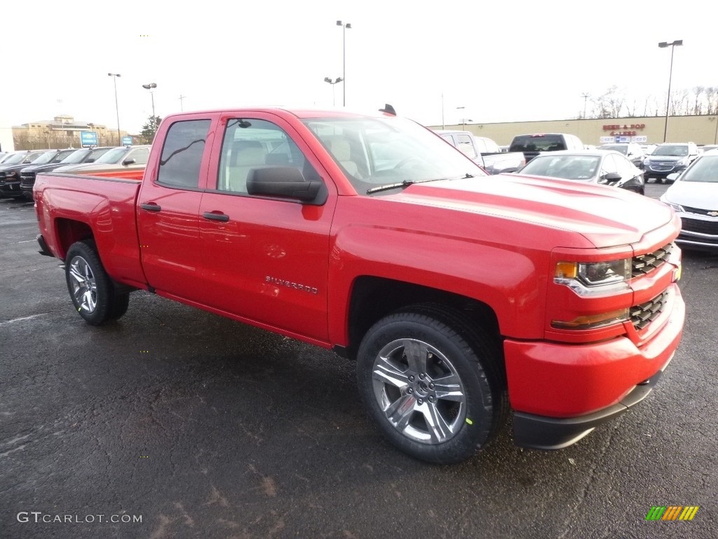 2017 Silverado 1500 Custom Double Cab 4x4 - Red Hot / Dark Ash/Jet Black photo #3