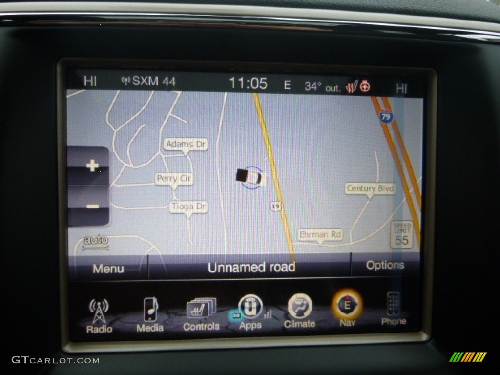 2017 Grand Cherokee Overland 4x4 - Diamond Black Crystal Pearl / Black photo #12