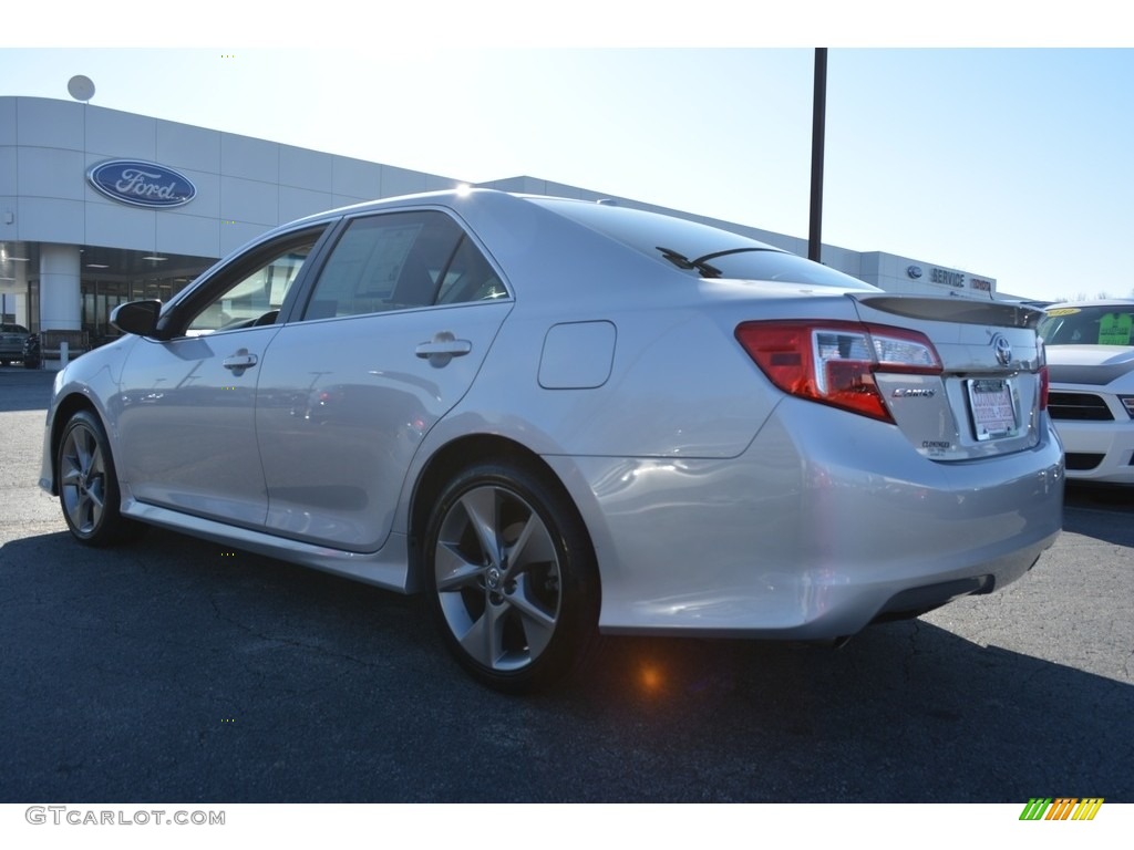 2014 Camry SE V6 - Classic Silver Metallic / Black/Ash photo #5