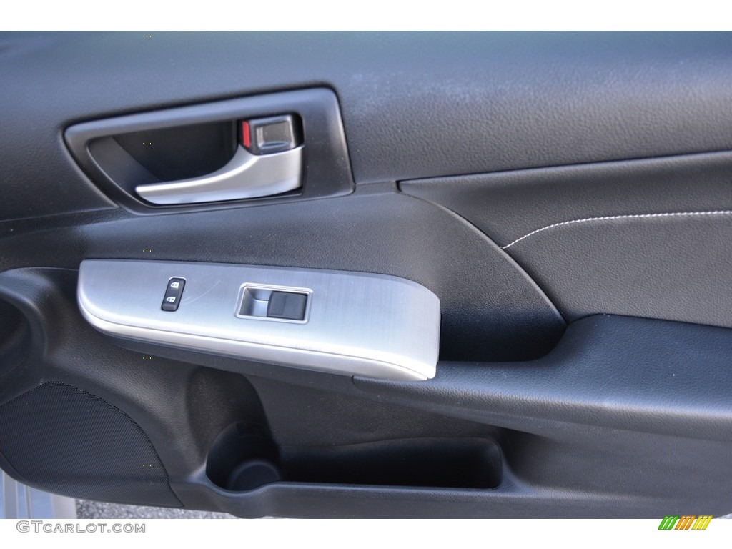 2014 Camry SE V6 - Classic Silver Metallic / Black/Ash photo #15