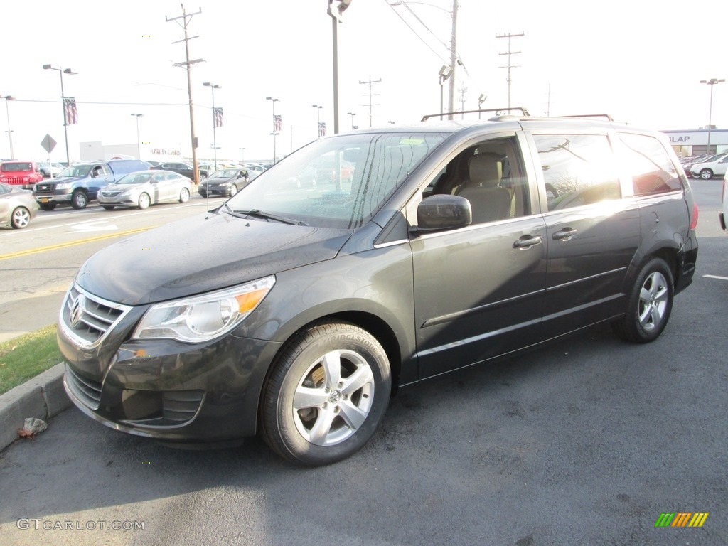 2011 Routan SE - Twilight Gray Metallic / Sierra Stone photo #2