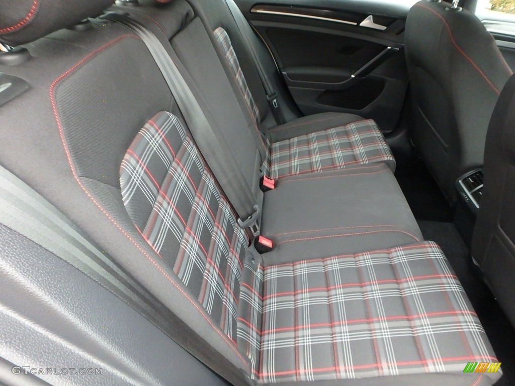 Titan Black Interior 2016 Volkswagen Golf GTI 4 Door 2.0T S Photo #117716321