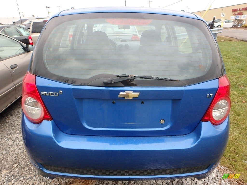 2009 Aveo Aveo5 LT - Bright Blue / Charcoal photo #3
