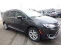 2017 Brilliant Black Crystal Pearl Chrysler Pacifica Touring L  photo #11