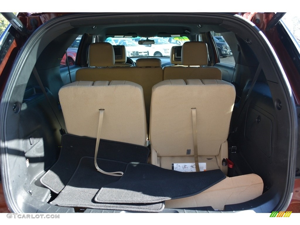 2016 Explorer XLT - Bronze Fire Metallic / Medium Light Camel photo #7
