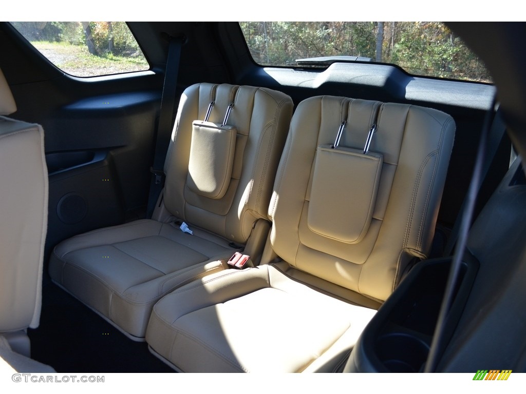 2016 Explorer XLT - Bronze Fire Metallic / Medium Light Camel photo #19