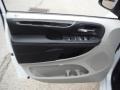 2016 Bright White Chrysler Town & Country Touring  photo #12