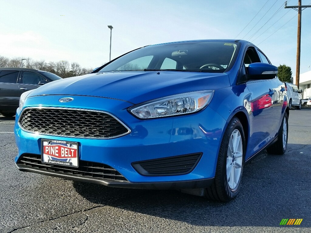 2015 Focus SE Hatchback - Blue Candy Metallic / Charcoal Black photo #3