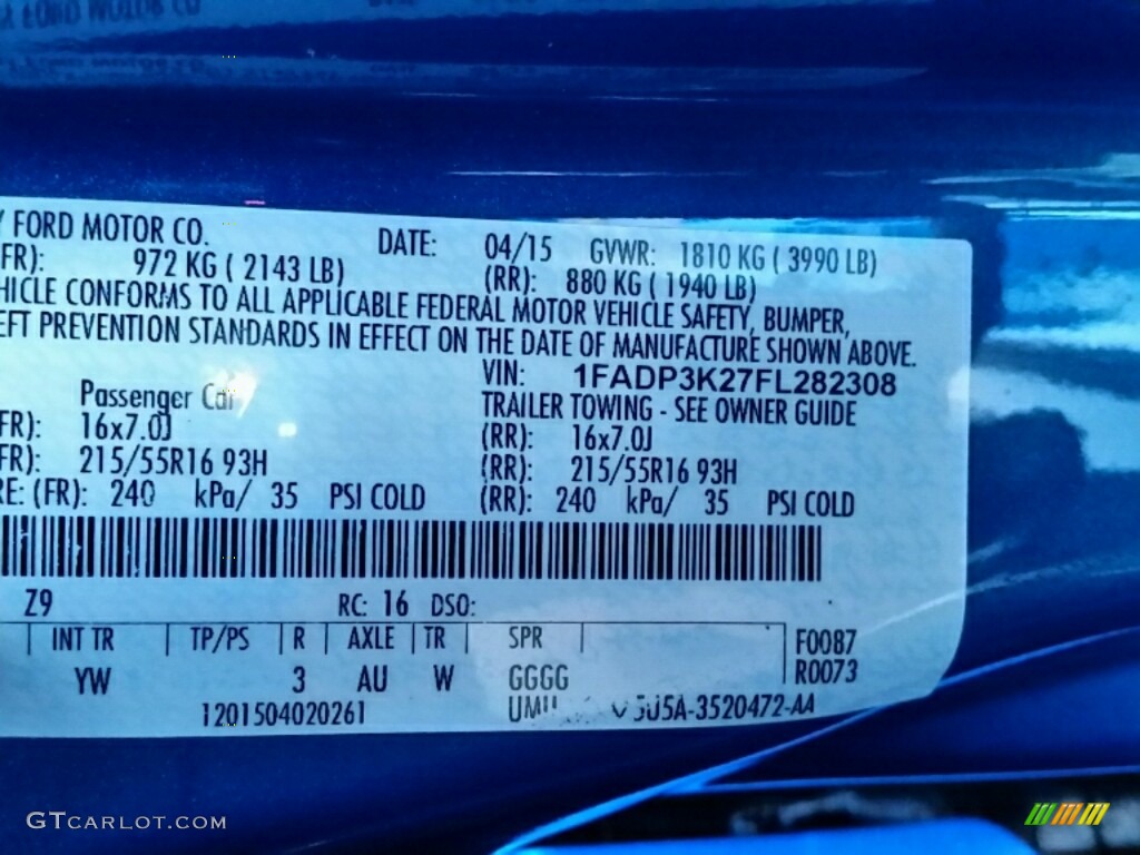 2015 Focus SE Hatchback - Blue Candy Metallic / Charcoal Black photo #34
