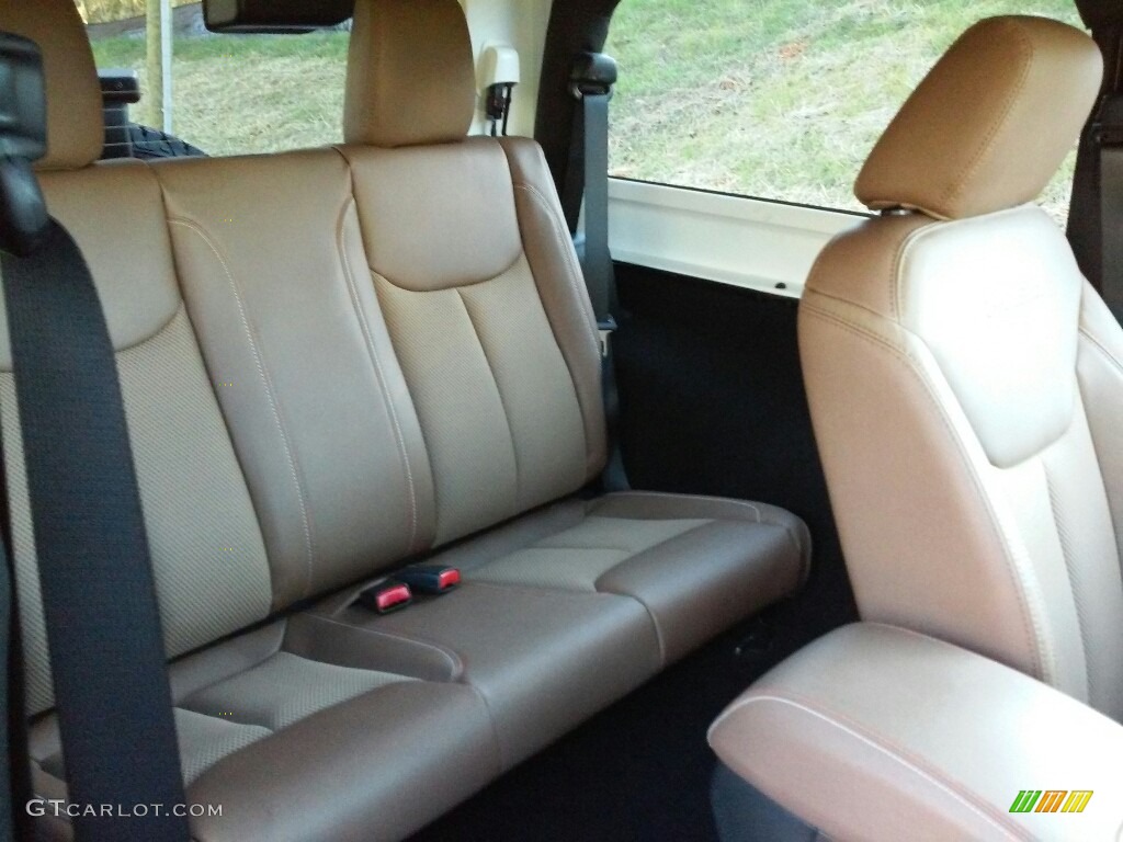 2017 Wrangler 75th Anniversary Edition 4x4 - Black / Black/Dark Saddle photo #24