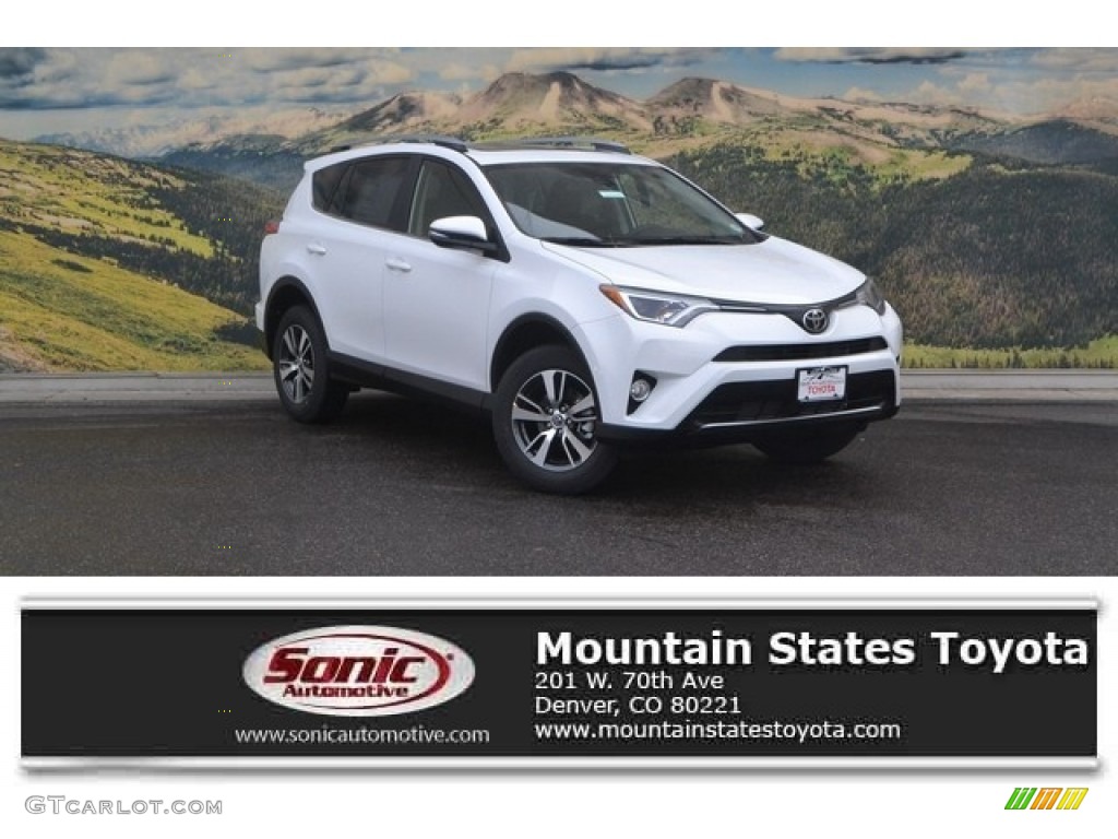 Super White Toyota RAV4