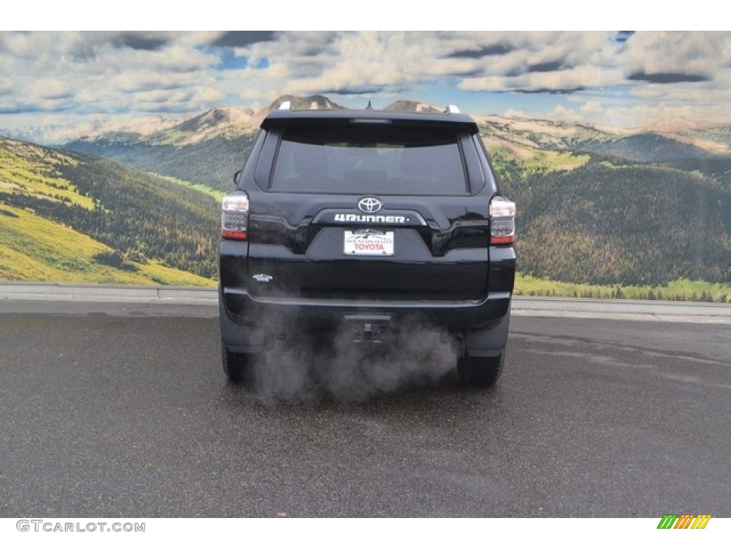 2016 4Runner SR5 4x4 - Midnight Black Metallic / Sand Beige photo #4