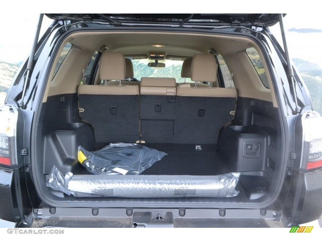 2016 4Runner SR5 4x4 - Midnight Black Metallic / Sand Beige photo #8