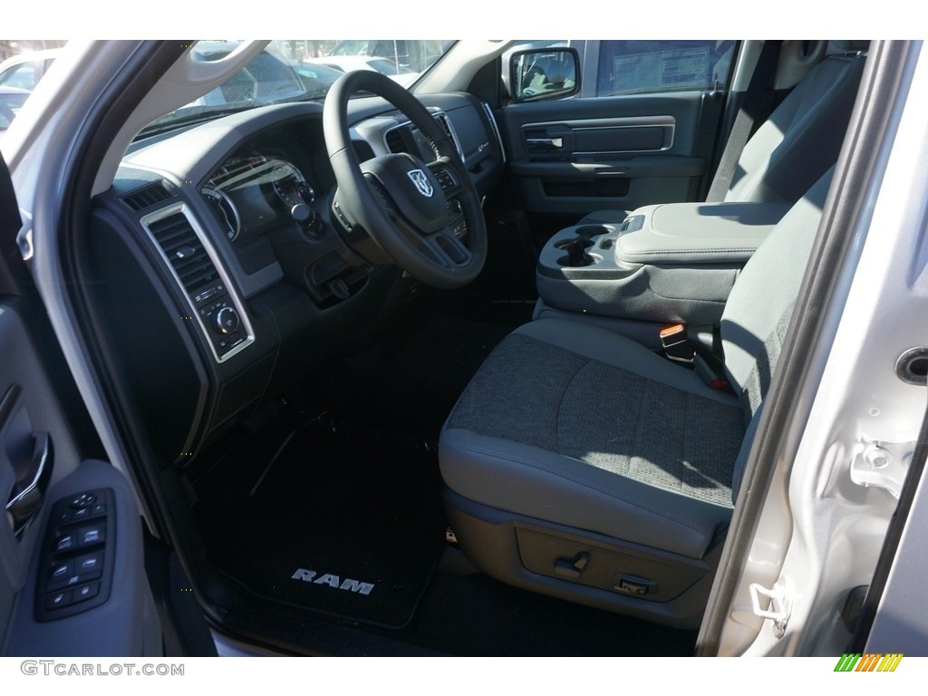 2017 1500 Big Horn Quad Cab 4x4 - Bright Silver Metallic / Black/Diesel Gray photo #5