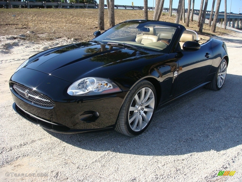 2007 XK XK8 Convertible - Ebony Black / Caramel photo #3