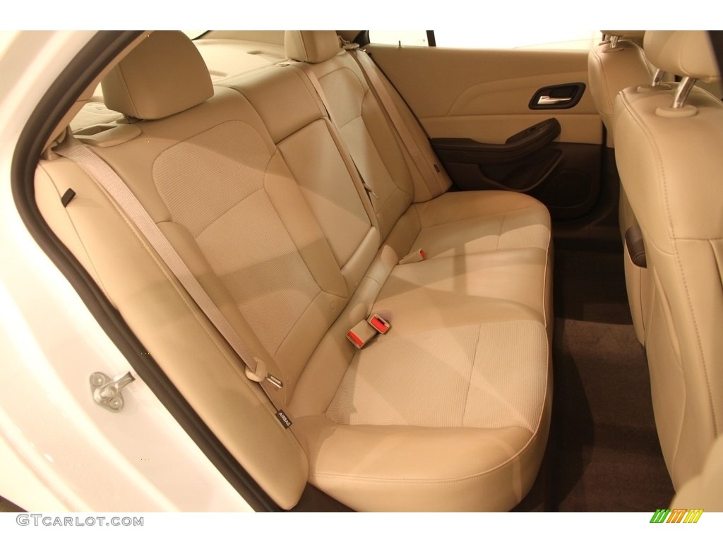 2016 Malibu Limited LT - Summit White / Cocoa/Light Neutral photo #15