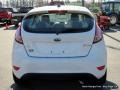 Oxford White - Fiesta SE Hatchback Photo No. 4