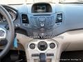 Oxford White - Fiesta SE Hatchback Photo No. 20